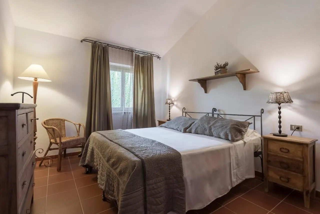 La Muccheria San Vincenzo 3*,