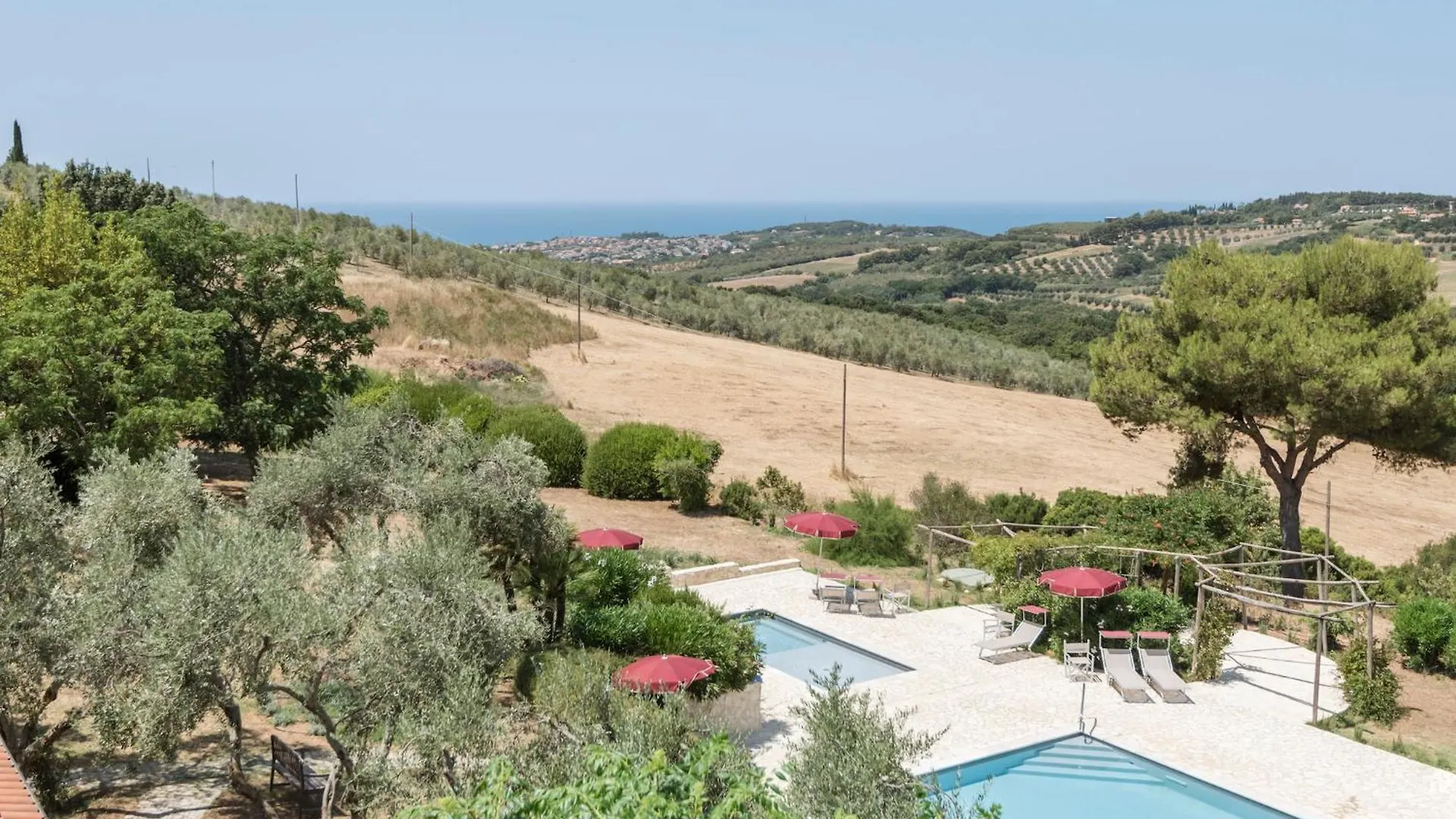 La Muccheria San Vincenzo Aparthotel